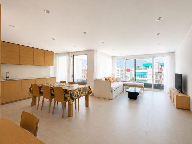 Helle 3.5 Zimmer Wohnung nur wenige Schritte vom See entfernt