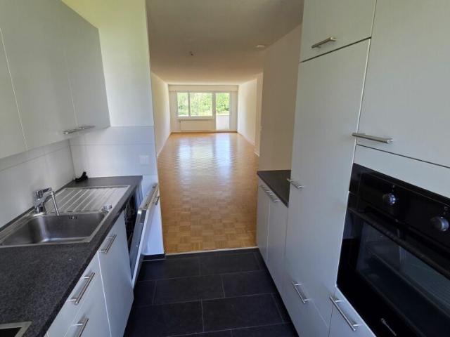 Helle 3,5 Zimmerwohnung