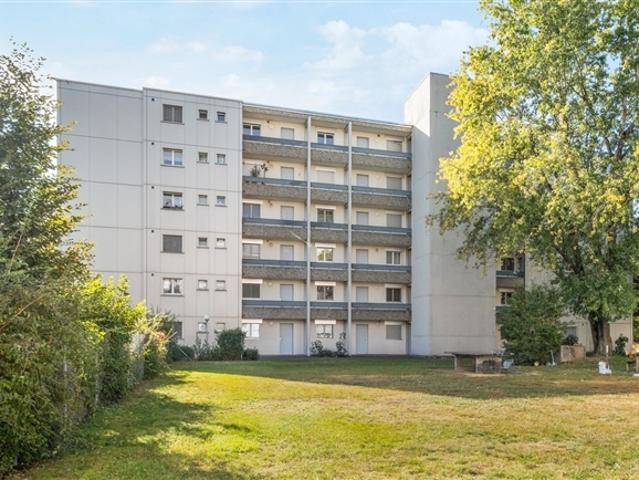 Helle 3.5 Zimmerwohnung im 5. Obergeschoss mit Balkon