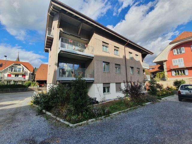 helle 3.5 Zimmerwohnung in Kerzers zu vermieten!