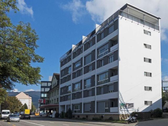 Helle und Grosszügige 4.5Zi Wohnung