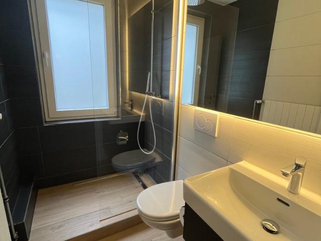 Helle und modern ausgestattete 3 Zimmer Wohnung mit Balkon