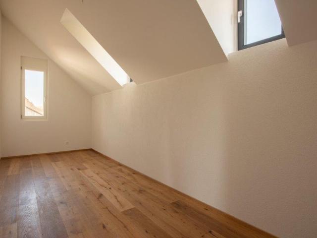 Helle und moderne Maisonettewohnung an ruhiger Lage
