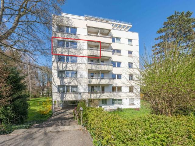 Helle und praktische 3½ Zi. Eigentumswohnung im 4. OG