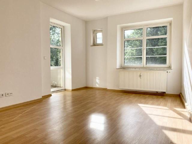 helle vermietete 3 Raumwohnung mit Balkon in Chemnitz Hilbersdorf kaufen