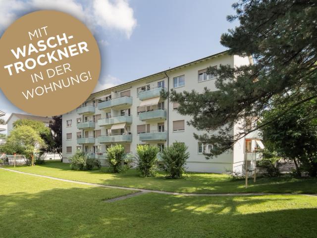 Helle Wohnung mit Waschtrockner