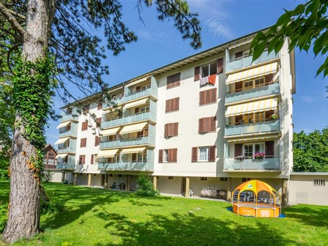 Helle Wohnung mit zwei Balkonen