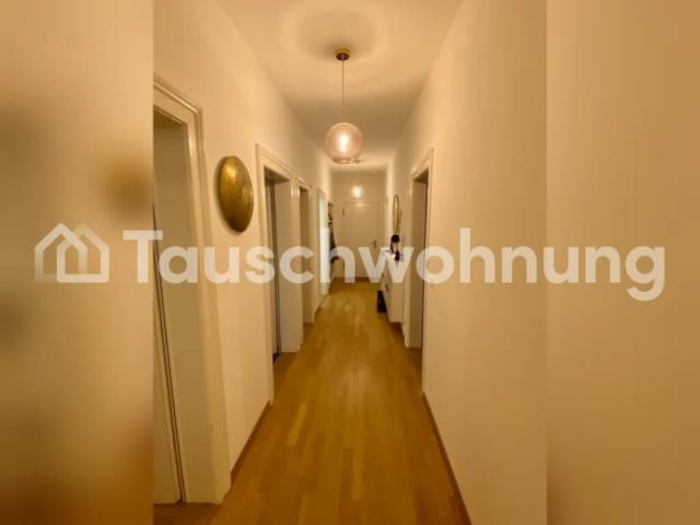 Helle Wohnung im Hardschloss am Hardplatz
