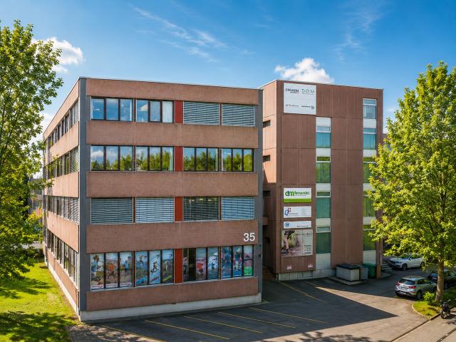 Helle Bürofläche im Industriequartier