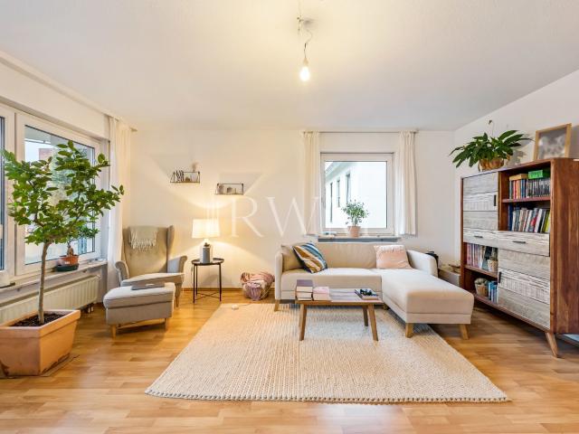 Helle, gemütliche 3,5 Zimmer Wohnung in Weinstadt Großheppach