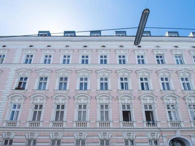 Helle gepflegte vermietete 1 Zimmerwohnung Altbau