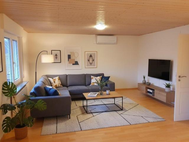 Helle & geräumige 4 Zimmer Wohnung 110m² in Lörrach Hauingen