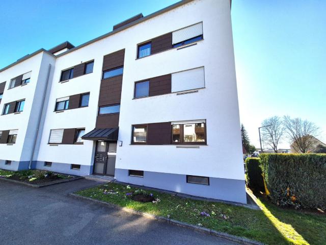 Helle, gut geschnittene Erdgeschosswohnung in Zentrumsnähe