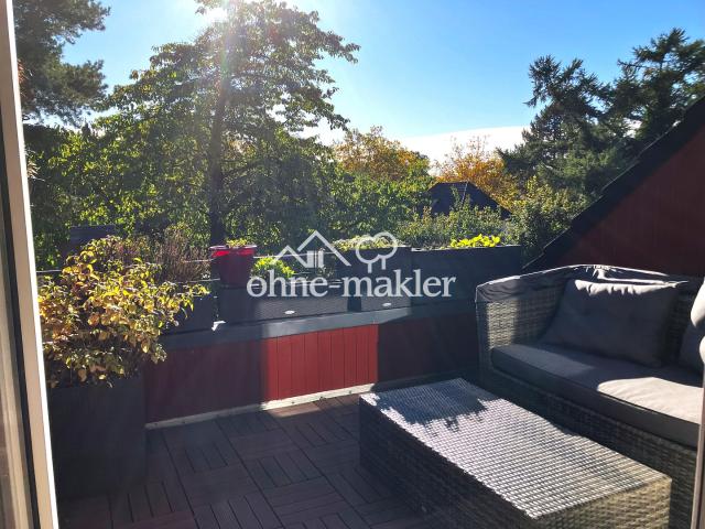 Helle Maisonettewohnung mit Loggia, 2 Tageslichtbädern und Garagenstellplatz