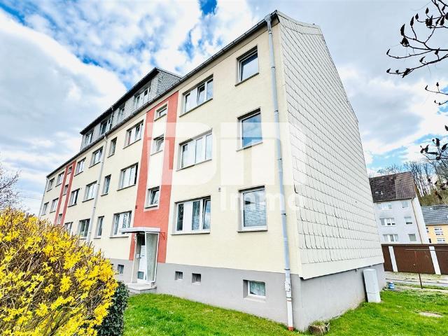 Helle modernisierte Wohnung im 1. OG eines gepfl. Mehrfamilienhauses mit Garage und Kellerraum