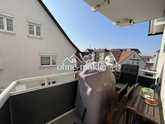 Helle mordernisierte 3,5 Zimmer Wohnung mit überdachtem Balkon in Stuttgart Cannstatt