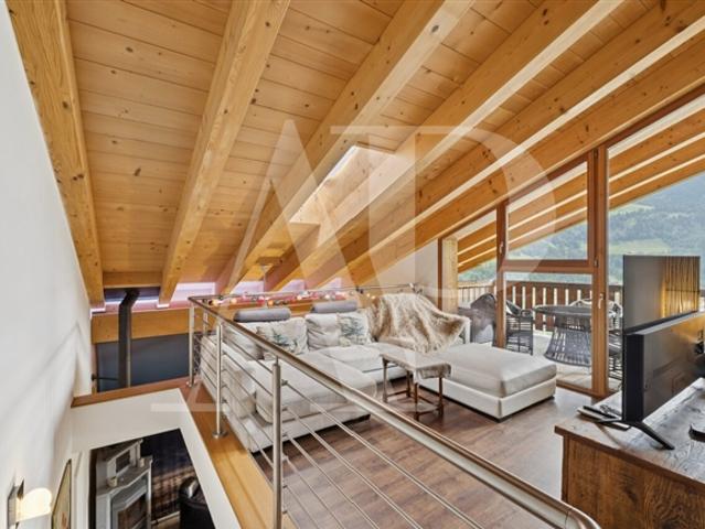 Heller, geräumiger 7,5 Zimmer Duplex mit atemberaubender Aussicht
