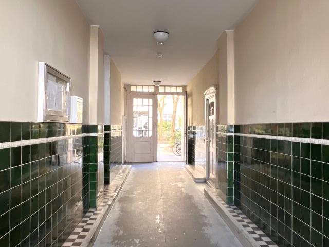 Helles 1,5 Z. Altbauapartment im Sprengelkiez Ruhige Lage, Altbaucharm als Sanierungsprojekt!