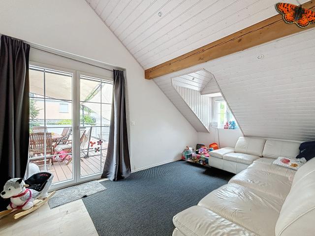 Helles 21/2 mit Charakter und Terrasse von 59m²!