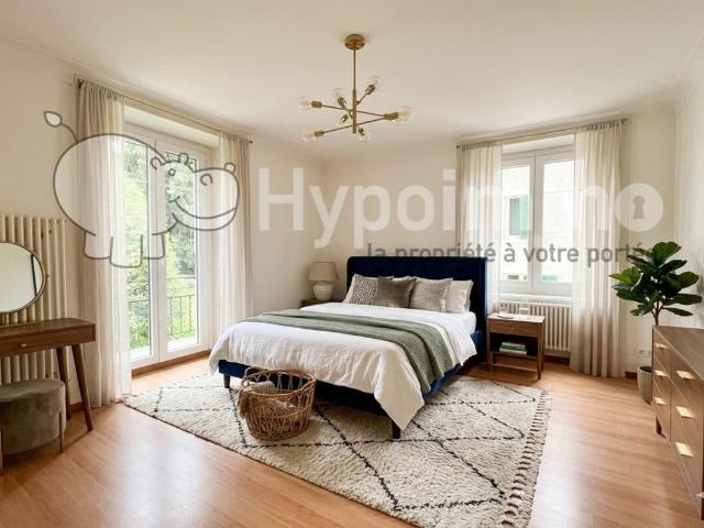 Helles 4.5 Zimmer Apartment im 2. Stock