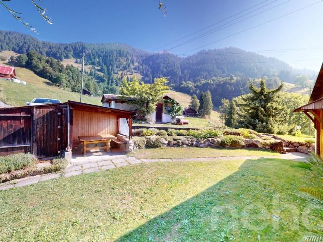 Helles Chalet mit herrlichem Blick auf die Berge