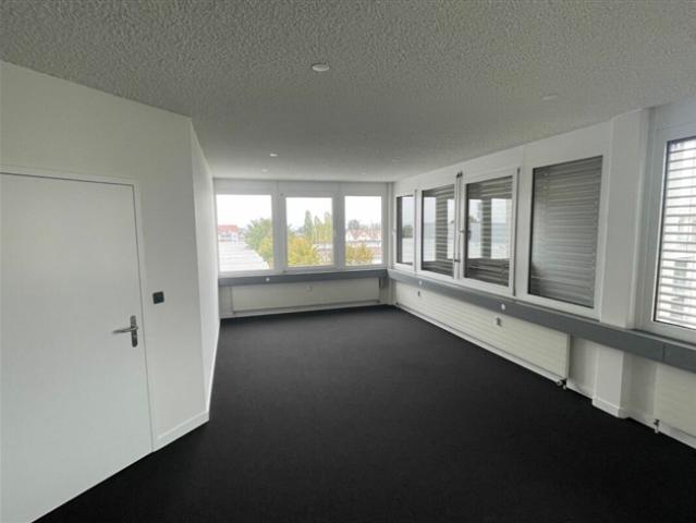 Helles Büro an zentraler Lage in Kreuzlingen zu vermieten
