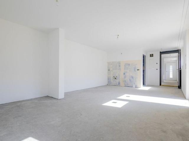 Helles Neubau Studio mit Terrasse und Weitblick in Davos Wiesen