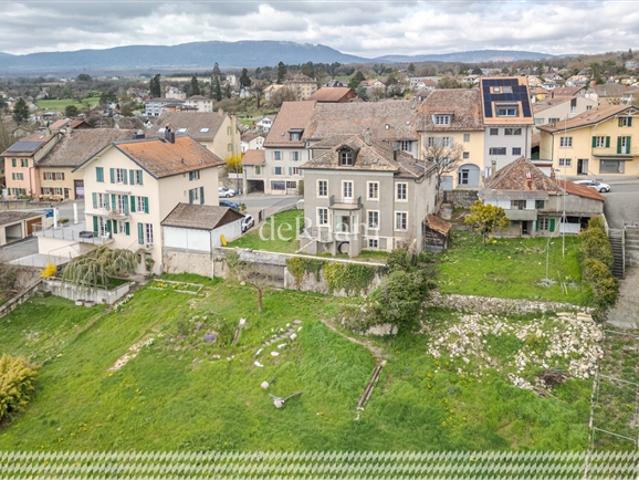 Hervorragende Residenz voller Charme In Renovierung