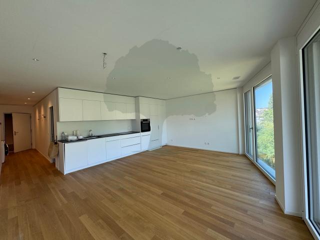 Hervorragende 3.5 Zimmerwohnung in der Résidence de la Sorne