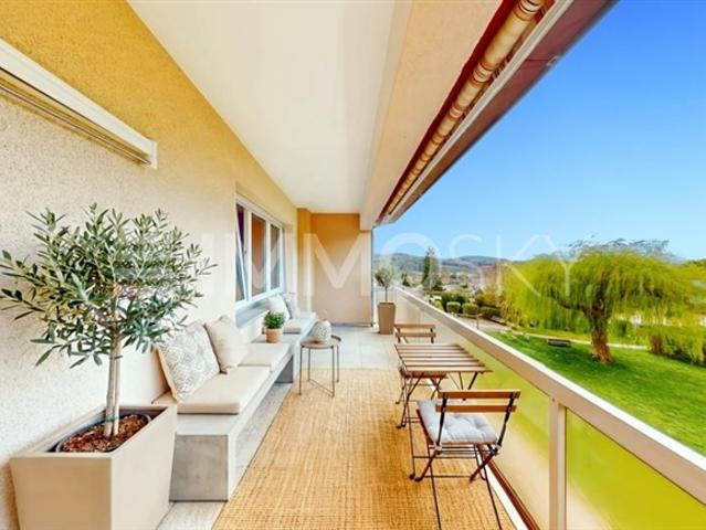 Hervorragende 3,5 Zimmer Wohnung im Herzen von Marly!