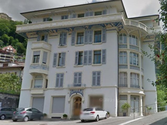 Hervorragende 3,5 Zimmer Wohnung, komplett renoviert