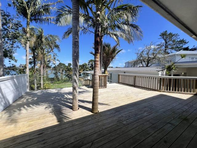 herald island, 6+ bedrooms