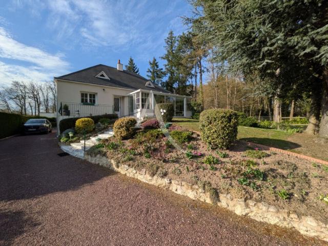 HERBAULT 15 KMS D'ONZAIN 17 KMS DE BLOIS
