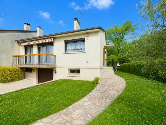 HERBLAY SUR SEINE, Maison de plain pied surélevée !