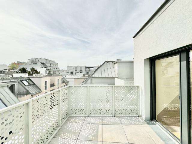 Erstbezug: herrliches 3 zimmer penthouse mit 2 terrassen in 1220 wien