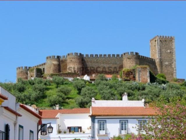 Herdade na Zona de Évora Portel
