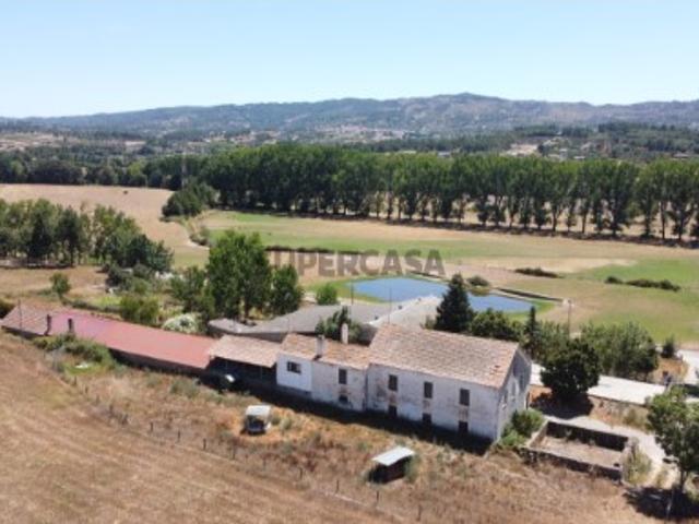 Herdade Agricola com 49ha e Moradia de Familia em Boidobra Covilha