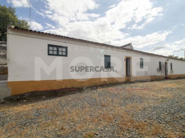Herdade com 40 hectares Alvito