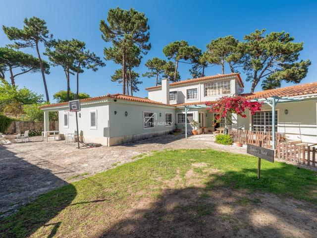 ? Herdade Excepcional em Colares, Sintra | Vida de luxo sust. 325m² Colares