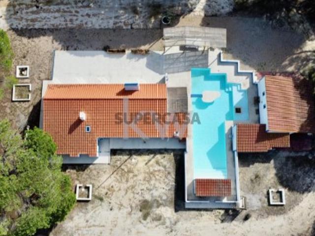 Herdade em Melides com 49ha, Casa Principal, Piscina e Campo de Ténis