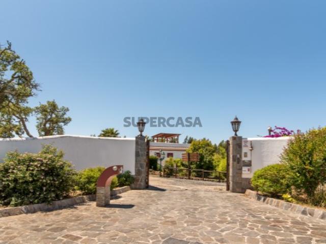 Herdade em Vale de Água Santiago do Cacém