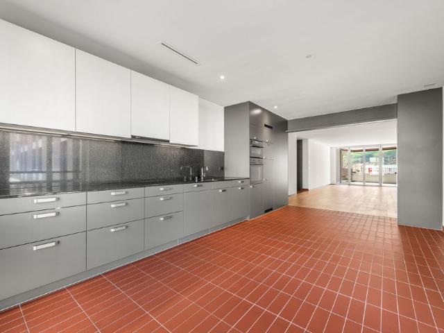 Apartment with 3.5 rooms for rent in Zürich 104 m²