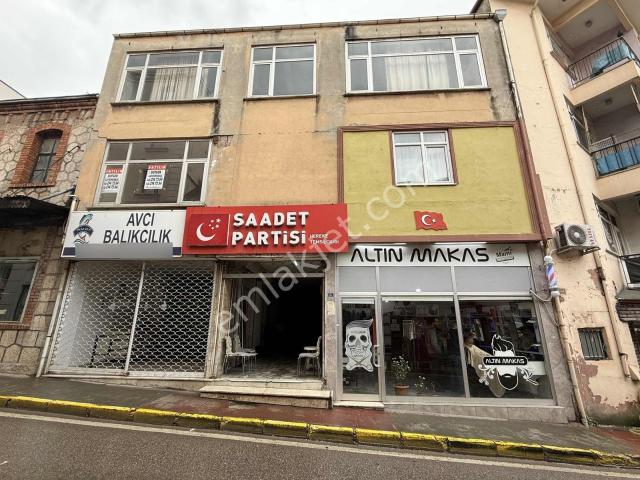 Hereke De Satılık İşyeri Ofis 3 Dükkan Dan Oluşmakta