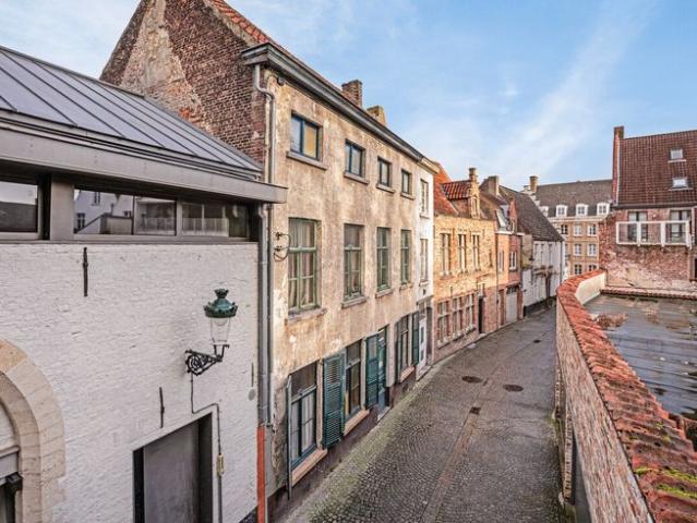 HERENHUIS te BRUGGE