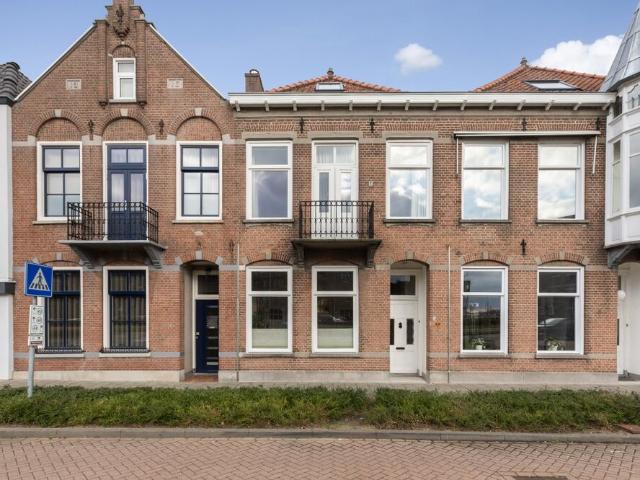 Herenhuis, tussenwoning te huur in Geertruidenberg