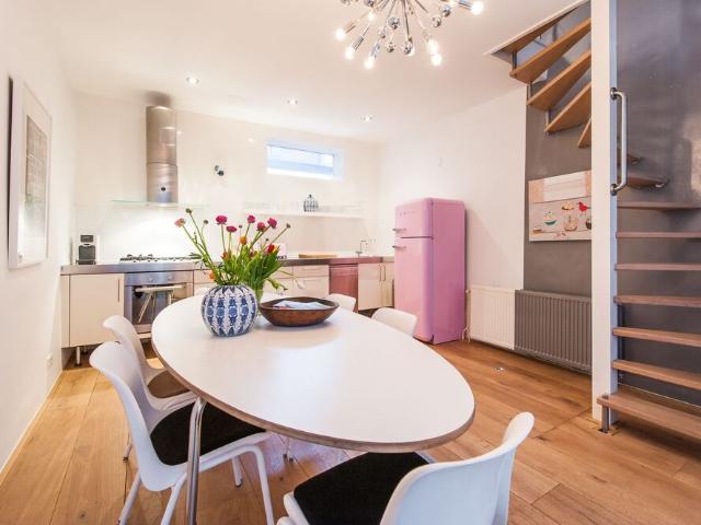 Herenhuis, tussenwoning te huur in Amsterdam
