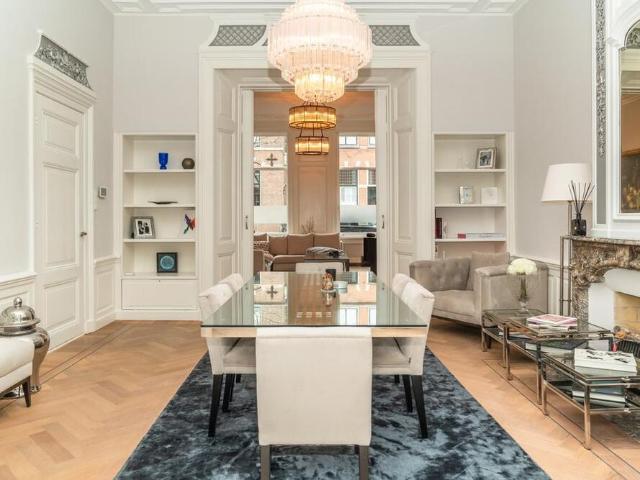 Herenhuis, tussenwoning te huur in Den Haag