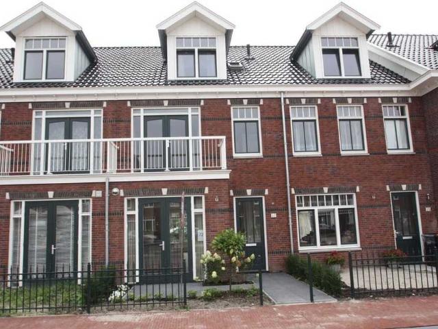 Herenhuis, tussenwoning te huur in Den Haag