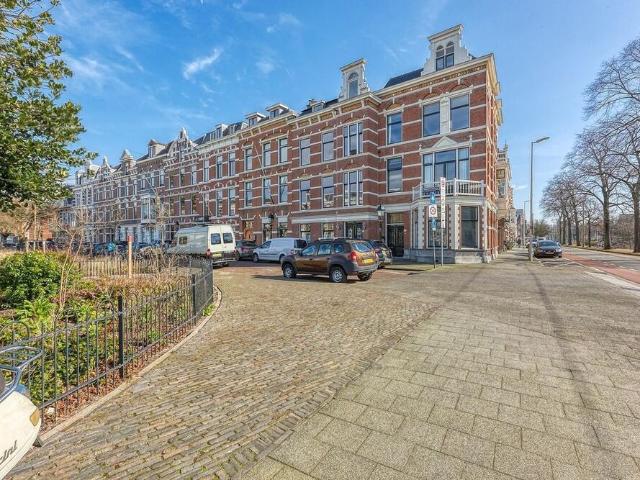 Herenhuis, tussenwoning te huur in Den Haag