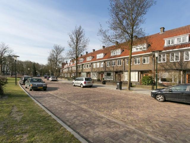 Herenhuis, tussenwoning te huur in Eindhoven